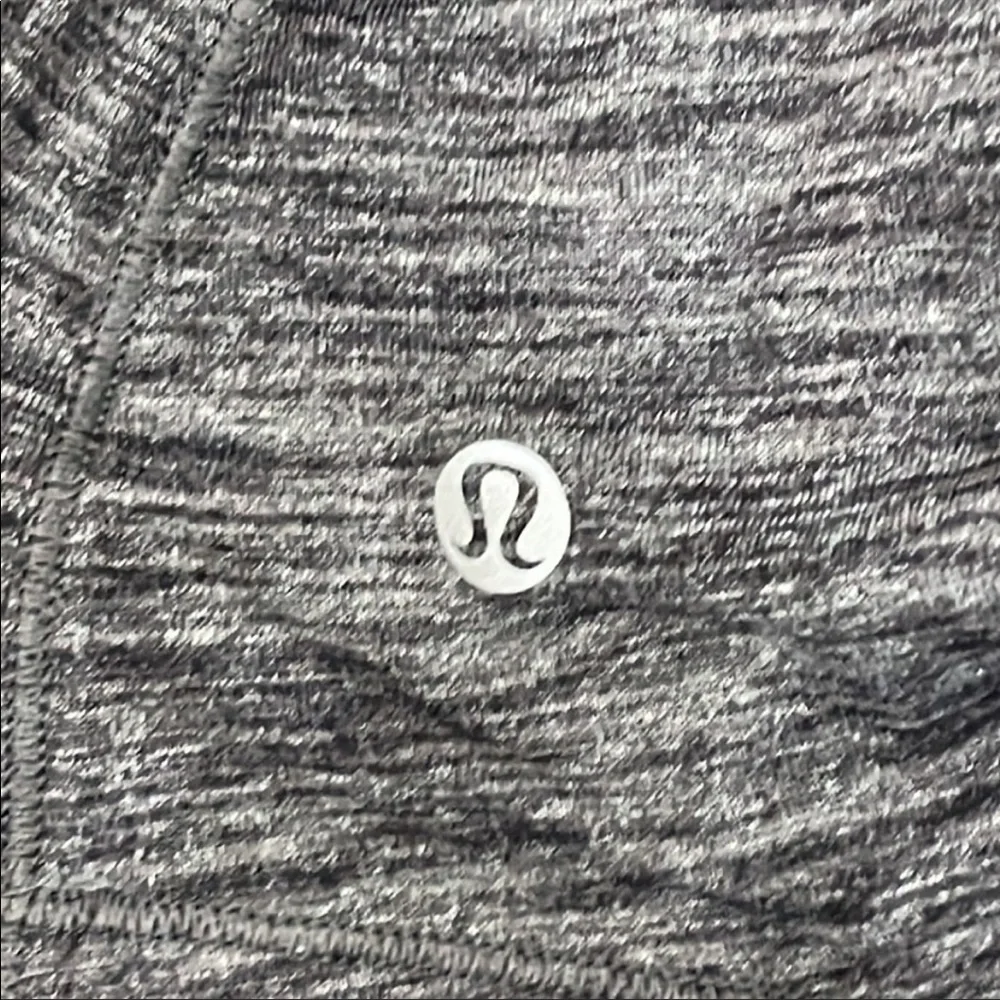 Lululemon Grey Twist Back Tank With Built In Sports Bra - Size 4